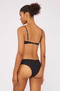 Model Back: Blueman Reggiseno Top Preto Chandon
