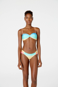 Model Front: Blueman Reggiseno Top Strike New Pacifico Degrade Mentos