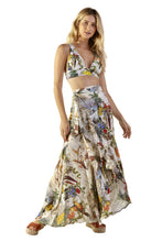 Carica l&#39;immagine nel visualizzatore di Gallery, Model Front: Blueman Reggiseno Top Sum Mundi
