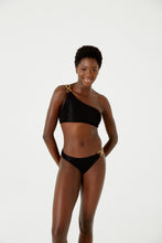 Carica l&#39;immagine nel visualizzatore di Gallery, Model Front: Blueman Reggiseno Top Textura Wavy Shine Preto
