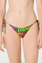 Carica l&#39;immagine nel visualizzatore di Gallery, Bottom Chandon Tahiti Banana Pop
